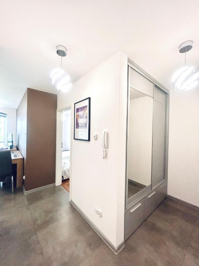Downtownapartments Andy Air-Conditioned, Underground Parking Available Ряшів Екстер'єр фото